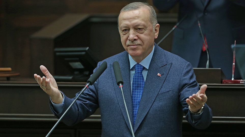 erdogan-ellada-nazi-arthro