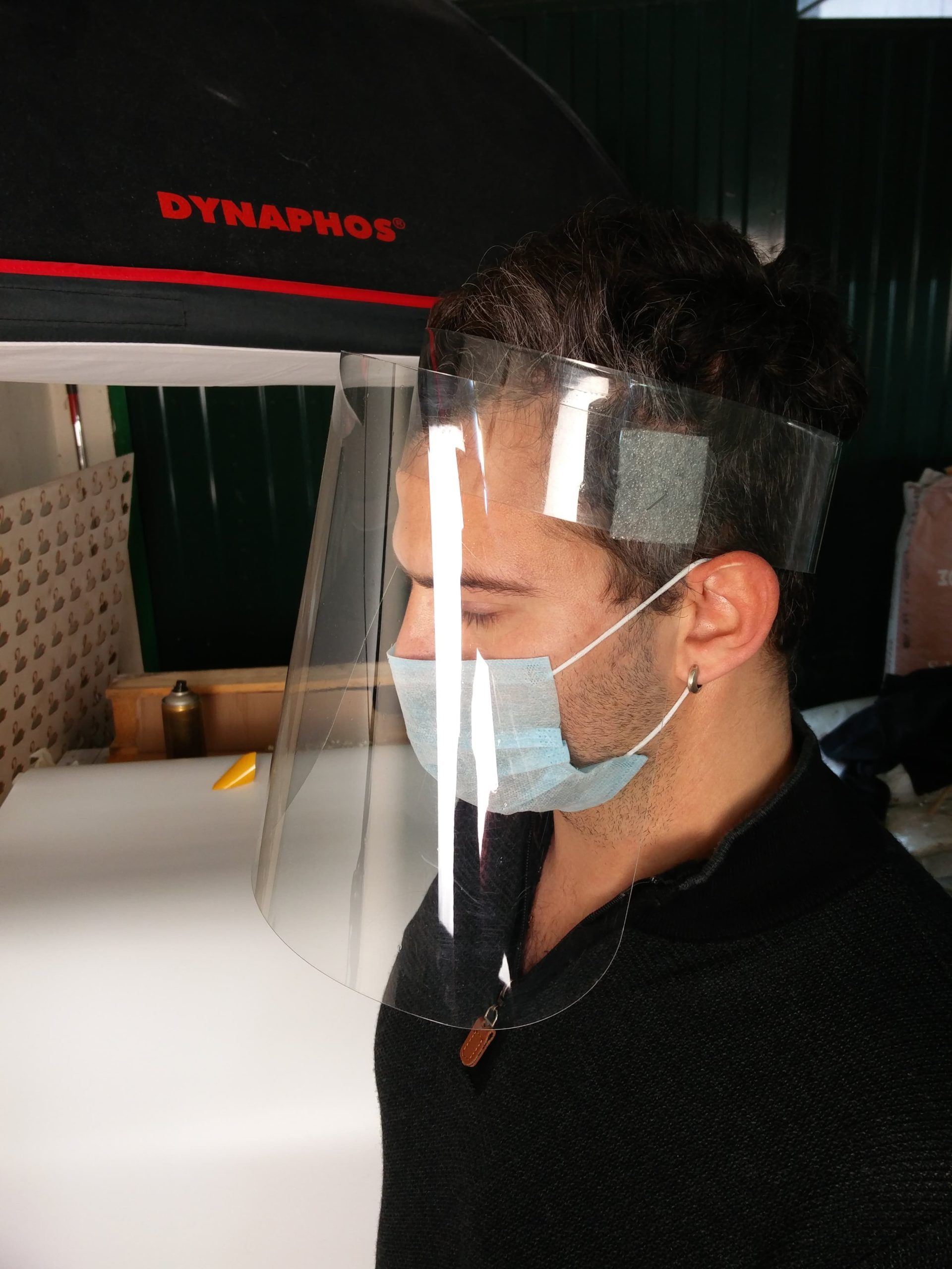 Θοδωρής Αλέξανδρος Μαριόγλου, ελαφριά ασπίδα καινοτόμου σχεδιασμού