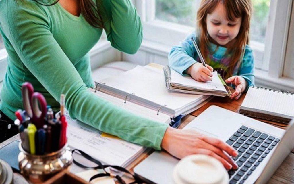 working_mother-600×4201-1000×576-800x500_c-1024×640-1-1024×640-1