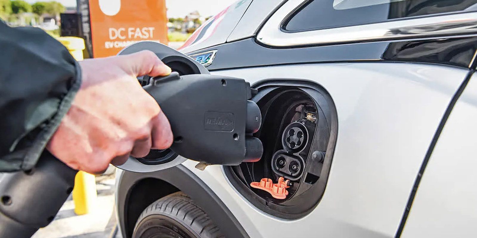 επιδότηση για αγορά ηλεκτρικών αυτοκινήτων