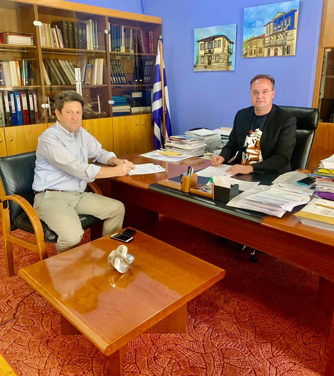 symvasi-Palaioxwri-nero