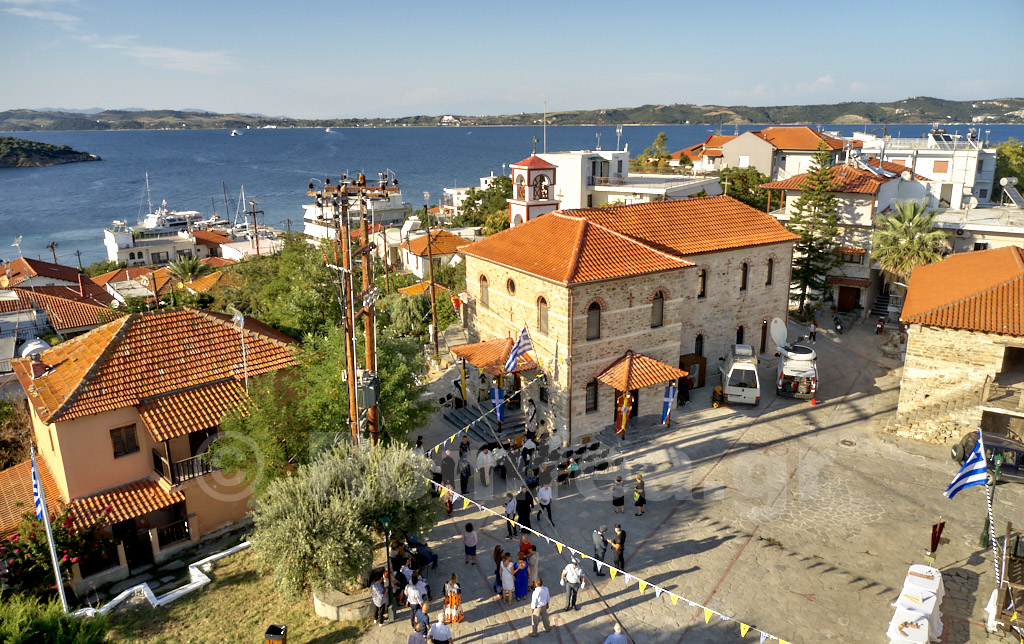 52348557971_286c038eb1_o