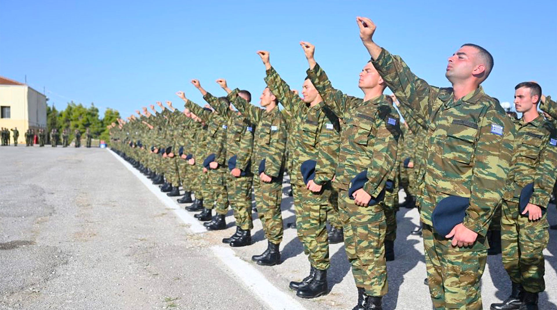 θητεία_στρατιώτες