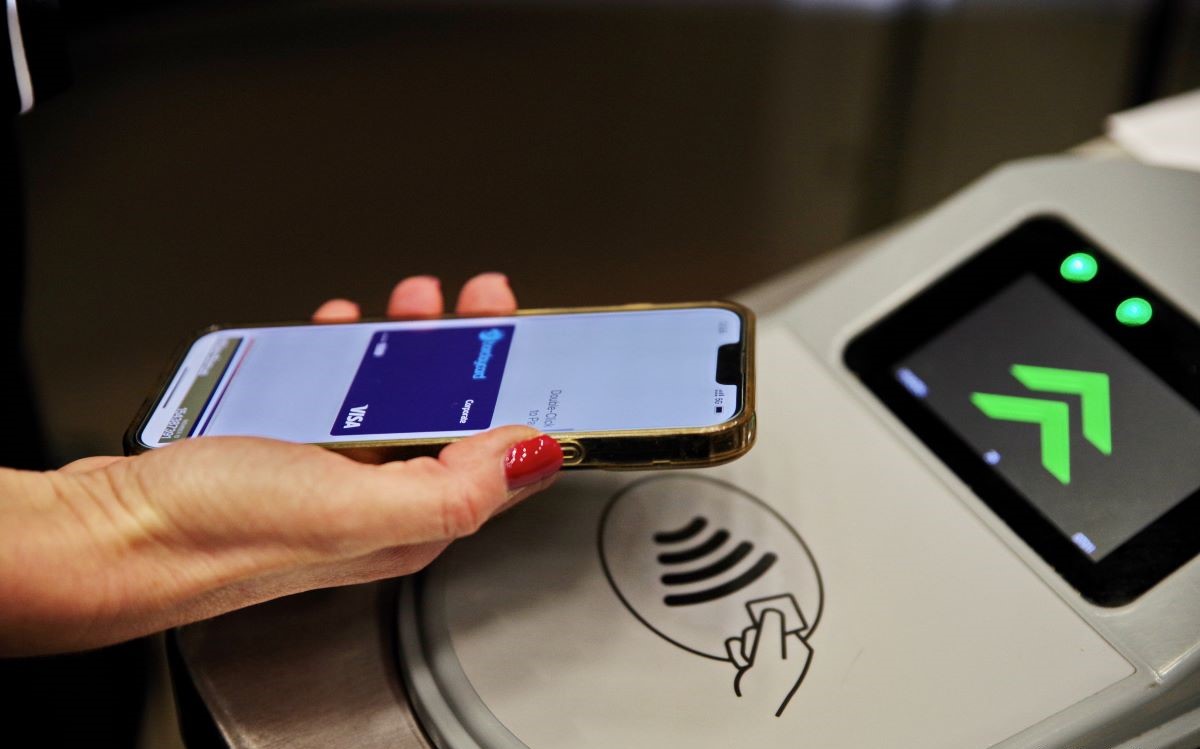 f1717490-3232-75f0-0d0d-2d99a970ba761