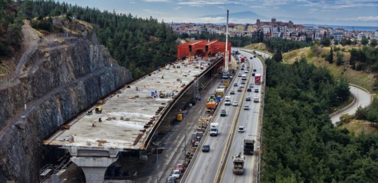 flyover-2-768x372