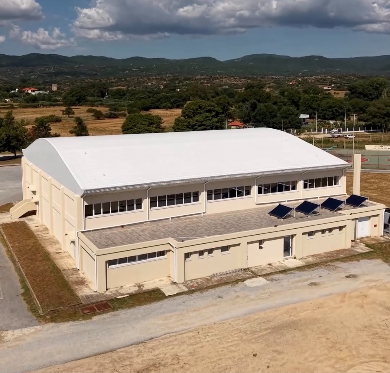 Gymnastirio 1
