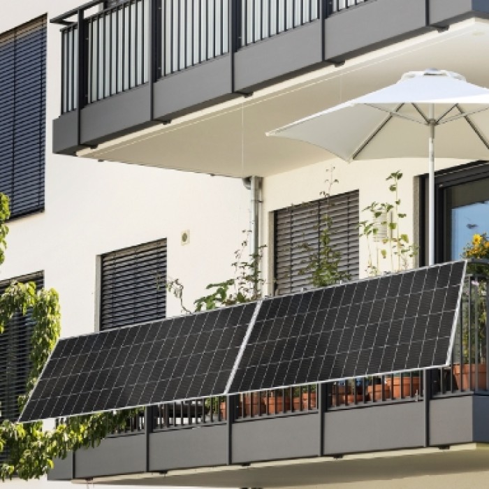kit-smart-6-photovoltaic-wi-fi-kit-for-balcony-600w-onetrade-1-700x700