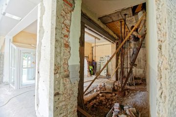 Ανακαίνιση κατοικίας με επιδότηση έως 36.000 ευρώ – Ποιους αφορά το νέο πρόγραμμα του ΕΣΠΑ